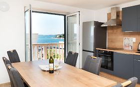 Rimagis Apartments
